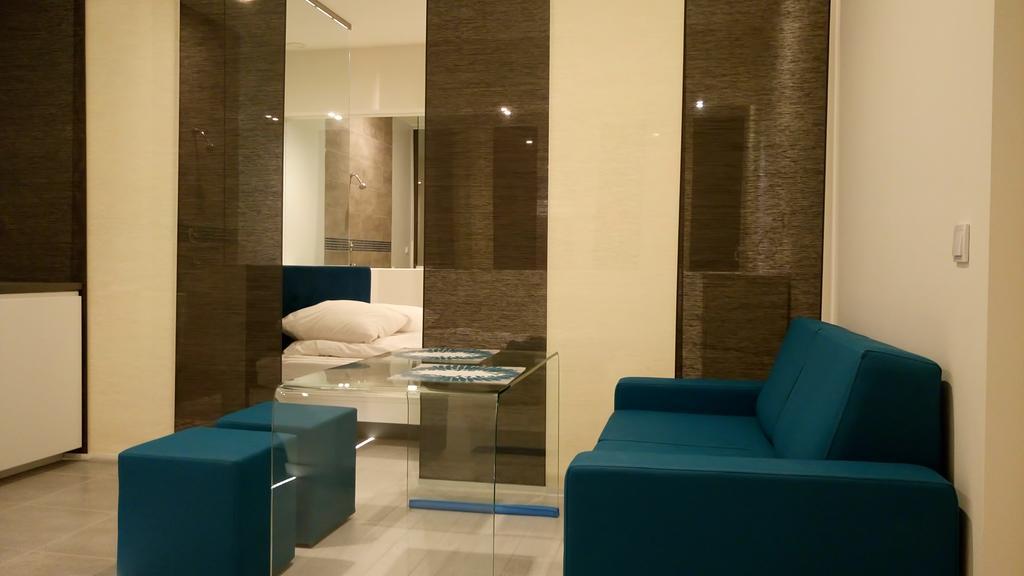 קרקוב Mirror Apartments מראה חיצוני תמונה