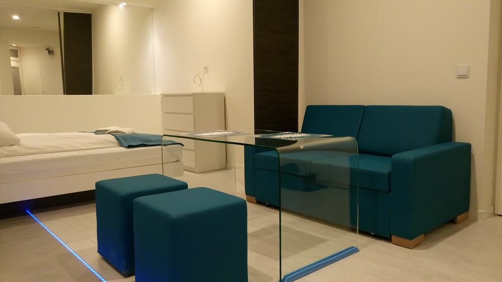 קרקוב Mirror Apartments מראה חיצוני תמונה
