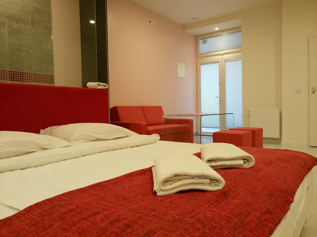 קרקוב Mirror Apartments מראה חיצוני תמונה